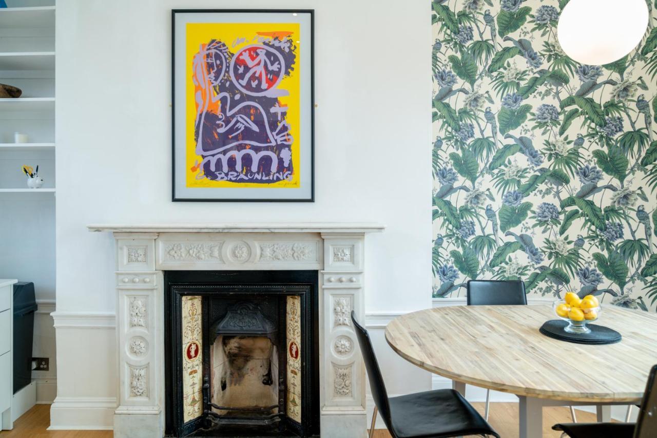 Sleek Flat With Communal Courtyard London Exterior photo
