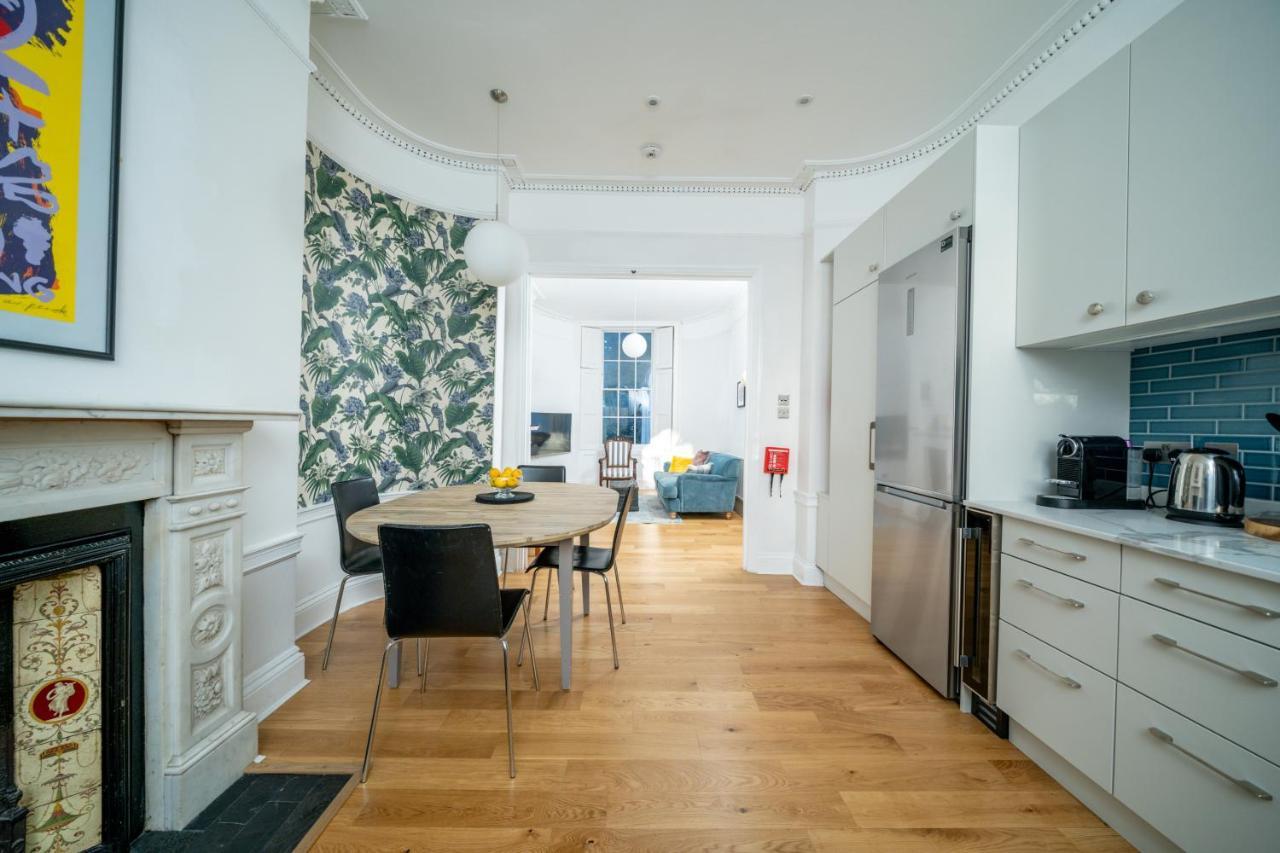 Sleek Flat With Communal Courtyard London Exterior photo